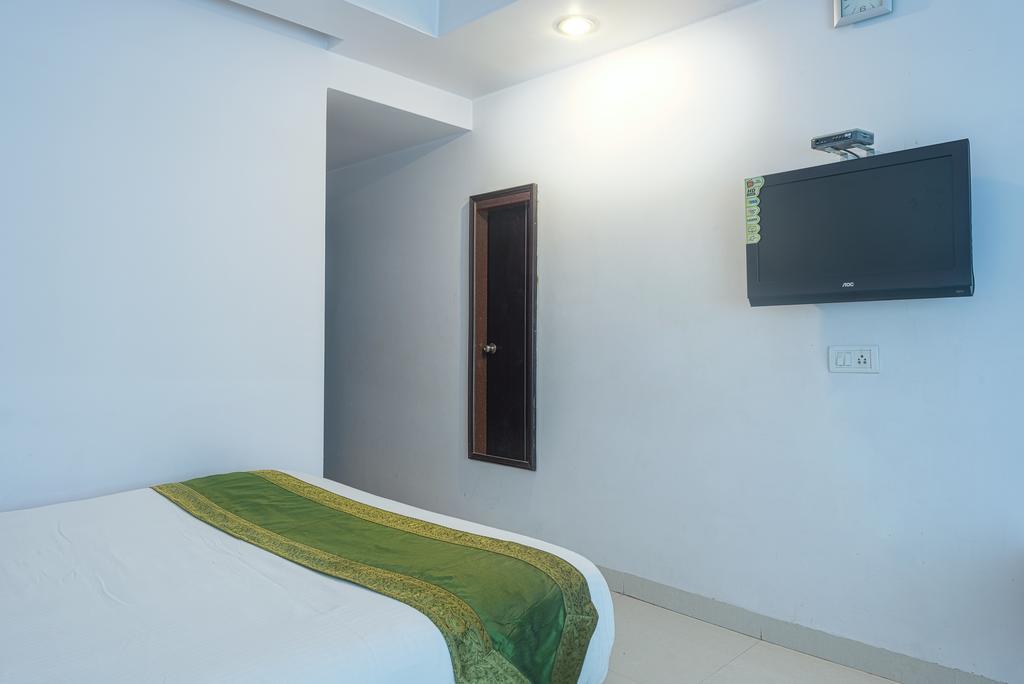 Arihant Hotel Hyderabad Ngoại thất bức ảnh