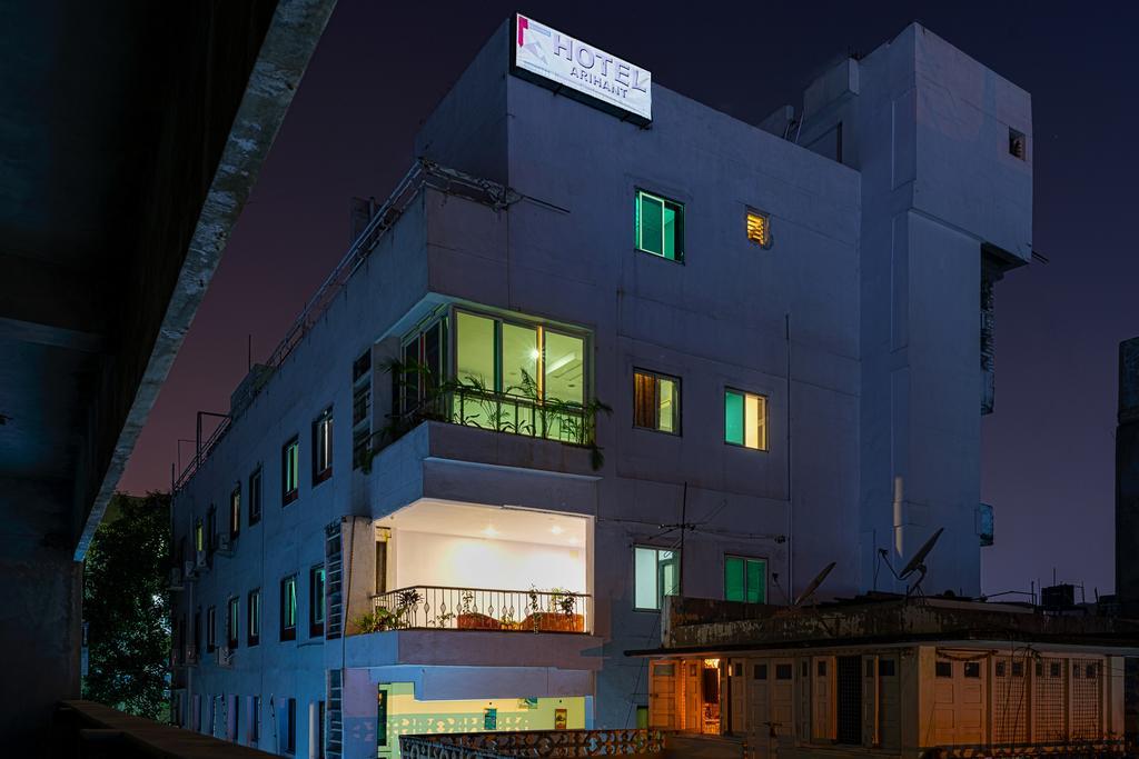 Arihant Hotel Hyderabad Ngoại thất bức ảnh