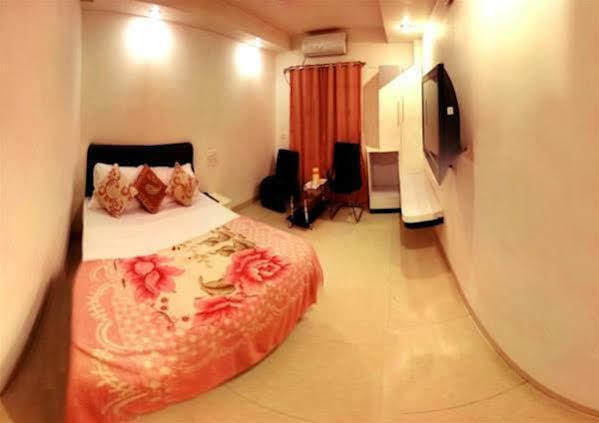 Arihant Hotel Hyderabad Ngoại thất bức ảnh