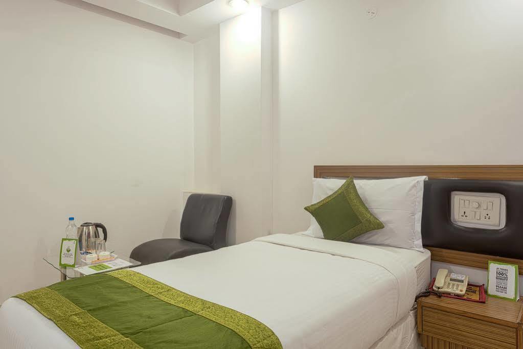 Arihant Hotel Hyderabad Ngoại thất bức ảnh