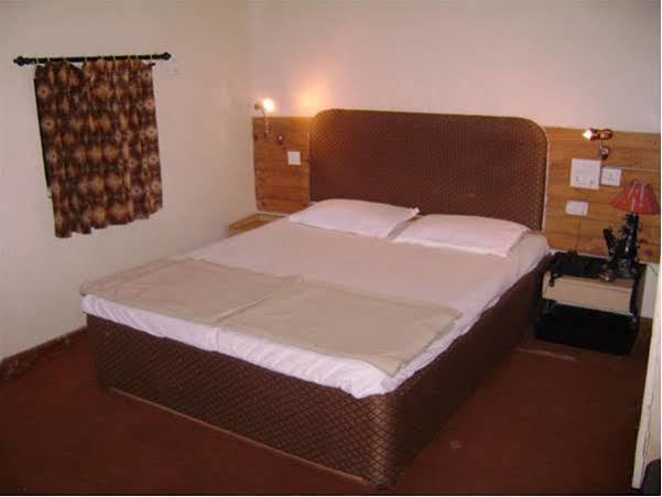Arihant Hotel Hyderabad Ngoại thất bức ảnh